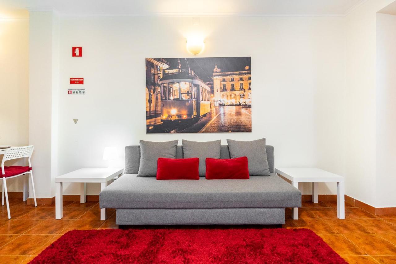 Lisboa, Lisbon, Charming Patio House, , Wifi, Air Conditioning, Near Metro, By Ig Appartement Lisboa